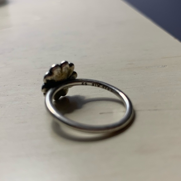 Pandora flower ring - Picture 4 of 4